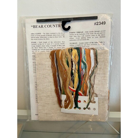Bear Country Counted Cross Stitch KIT 2349 Joyce Cleveland Design Works 12"x19" - Picture 6 of 6